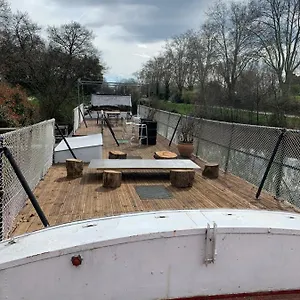 Bateau-hôtel Dans Peniche Un Air De, Toulouse